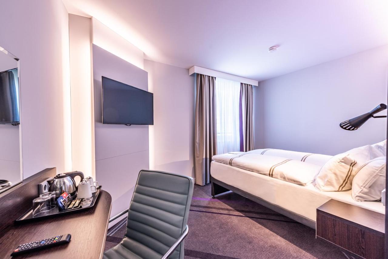 Premier Inn Nuernberg City Nordost Eksteriør bilde